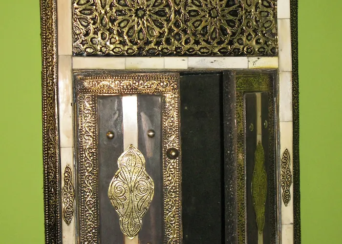 La Flor De Al-andalus