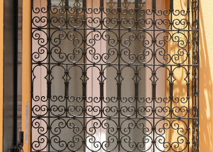 La Flor De Al-andalus * メリダ